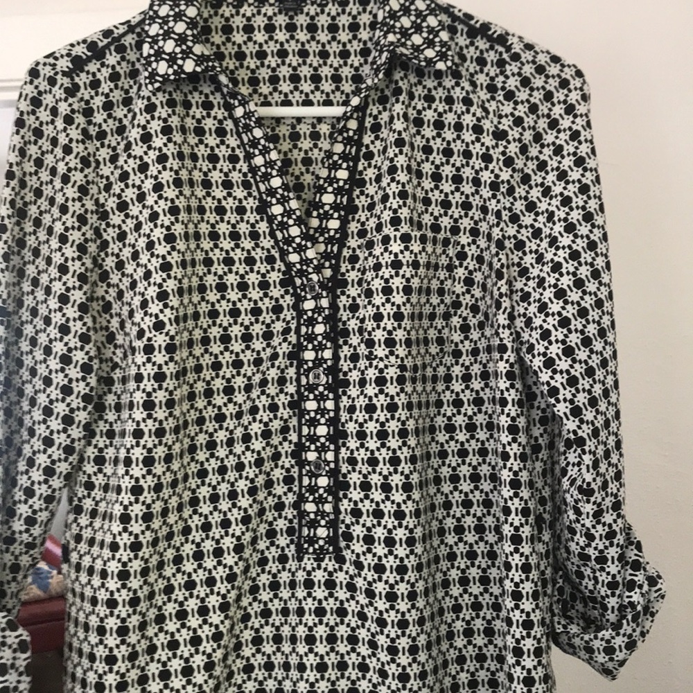 Dress - Picture 4 of 4